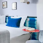 Acadia - Astotel Hotell