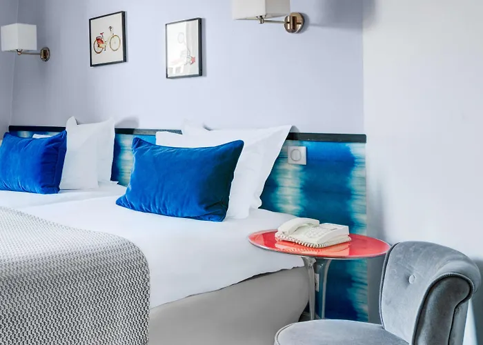 Acadia - Astotel מלון