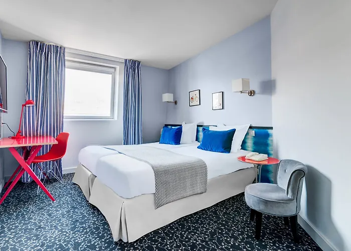 Acadia - Astotel 3* פריז