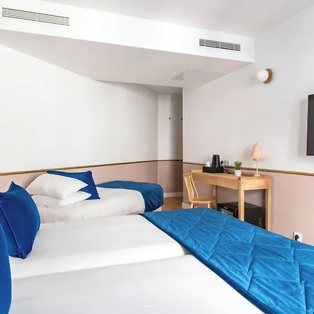 Hotel Acadia - Astotel 3*